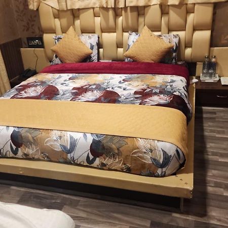 Hotel The Casa Srinagar  Ngoại thất bức ảnh