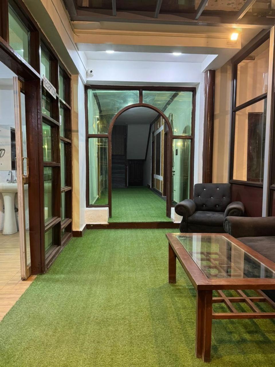 Hotel The Casa Srinagar  Ngoại thất bức ảnh